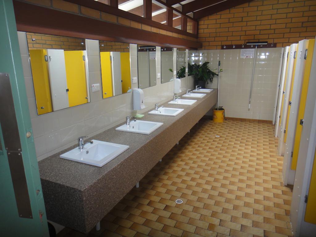 Lake Albert Caravan Park Hotel Meningie Phòng bức ảnh